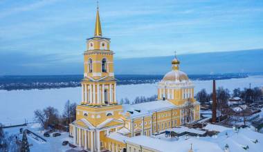 Catedral do século XVIII transformada em galeria de arte pelos Soviéticos prestes a ser devolvida à Igreja na Rússia