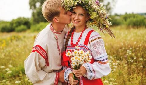 Teen Marriages Are a Good Thing, Especially Christian Ones - Traditional Russian Wisdom